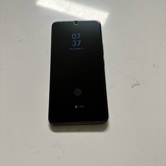 New Samsung S22 for sale